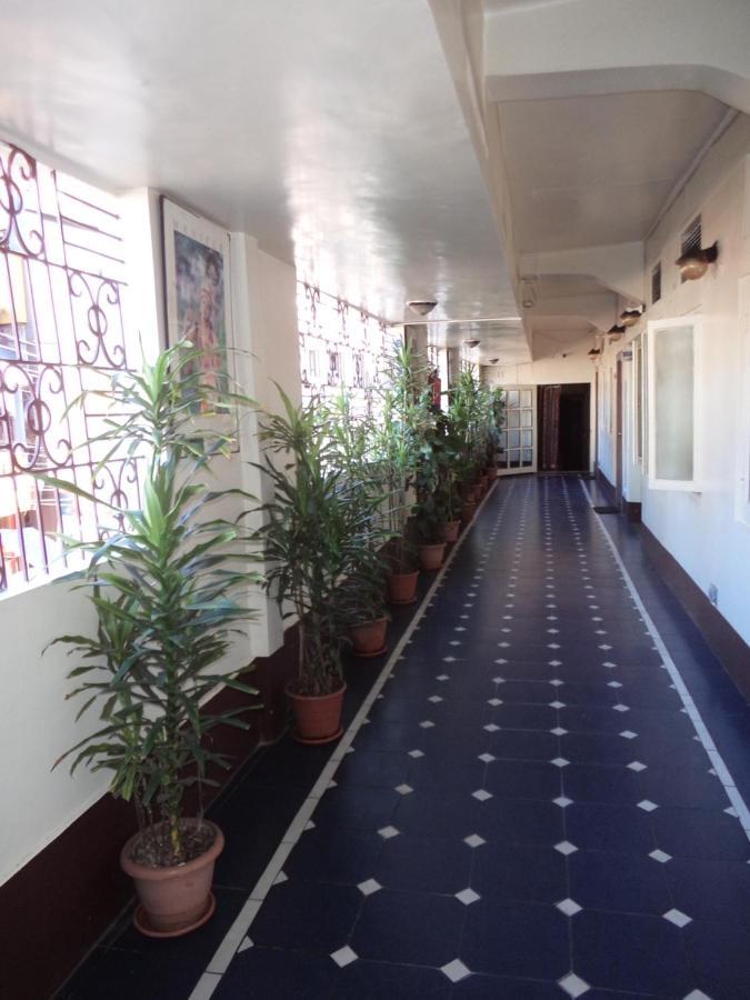 Hotel Monsoon Шиллонг Экстерьер фото